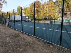 Забор на спортивную площадку 40 метров фото в Лукоянове